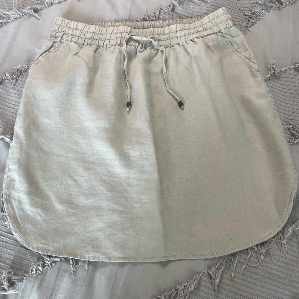 Kenar 100% linen pull on skirt size small